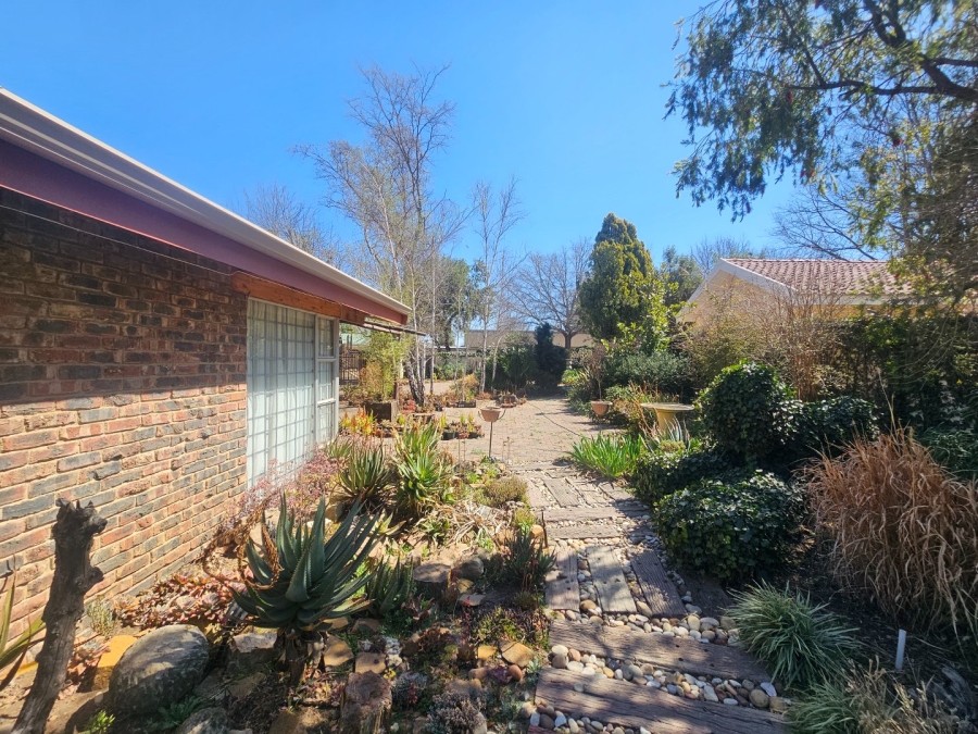 5 Bedroom Property for Sale in Panorama Free State